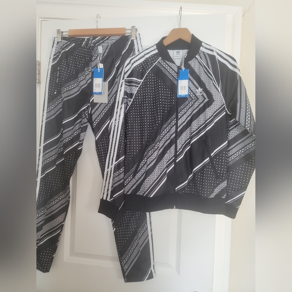 Adidas Originals Sst Tracksuit (Jacket + Pants) Bandana Print Sz UK12 (US S-M) - Picture 10 of 12